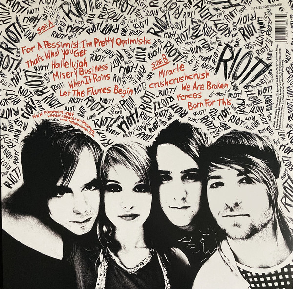 Paramore – Riot! (Silver Vinyl) - Imagen 3