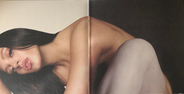 Rosalia – Motomami (Red Vinyl + Poster) - Imagen 3