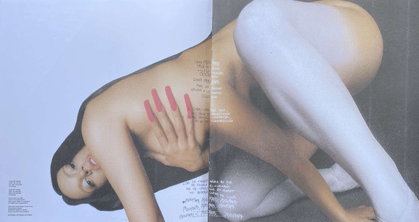 Rosalia – Motomami (Red Vinyl + Poster) - Imagen 9