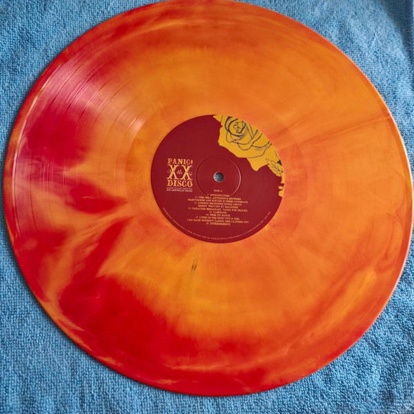 Panic! At The Disco - A Fever You Can't Sweat Out (20th Anniversary 2 LP Red and Yellow Galaxy Vinyl) - Imagen 2