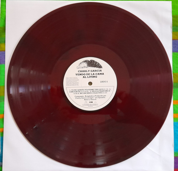 Charly Garcia – Yendo De La Cama Al Living (vinilo magenta) - Imagen 3