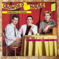 Crowded House - Something So Strong (12" Maxi-Single) (Época, Europa)