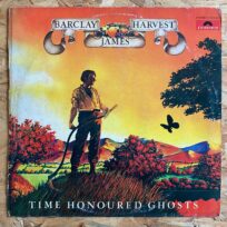 Barclay James Harvest – Time Honoured Ghosts (Época Alemania)