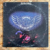 REO Speedwagon – R.E.O./T.W.O. (Época, USA)